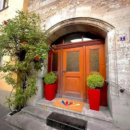 Apartman Ferienwohnung In Der Altstadt „storchennest“